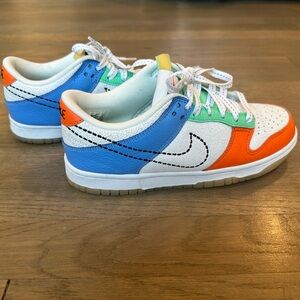 Youth Nike Dunk Low, Size 5.5